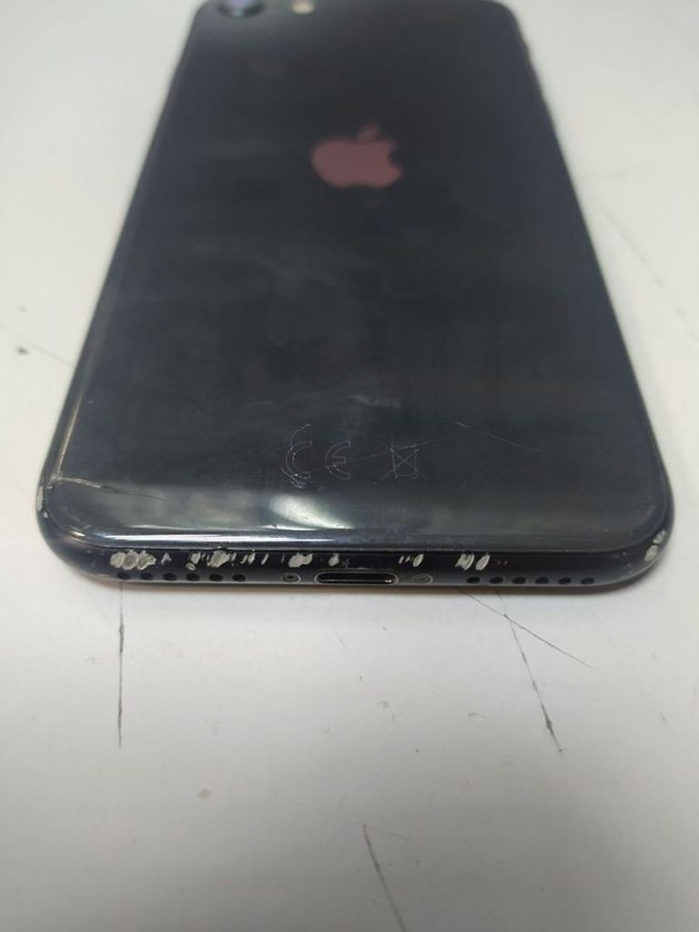 Apple iPhone SE 2020 128GB Black Slim Box (MHGT3) Код:01-200790765. Изображение 5