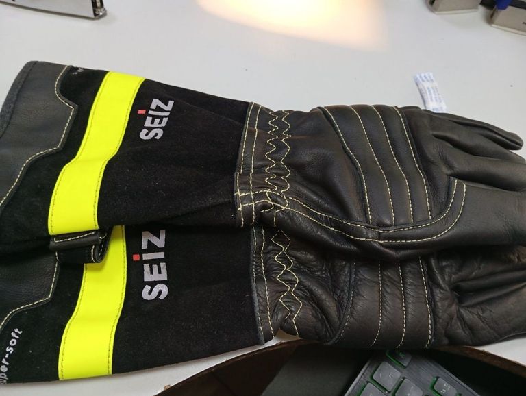 Дешево Seiz 700020 super soft з ломбарду