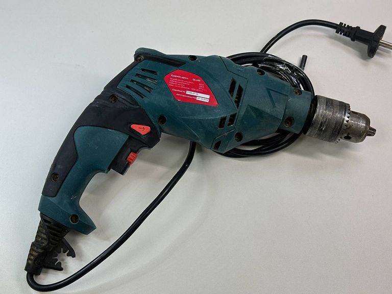 Дешиво Зенит зд-650 с ломбарда