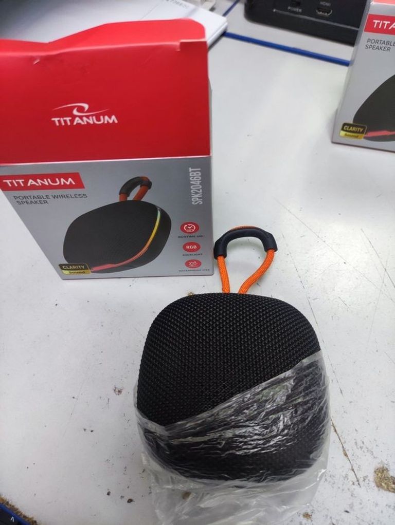 Купити Titanum spk2046bt Б/У
