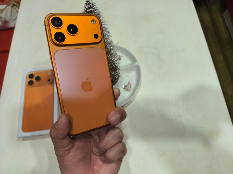 Apple iPhone 17 Pro 1TB Cosmic Orange (MG8Q4) Код:null. Зображення 6