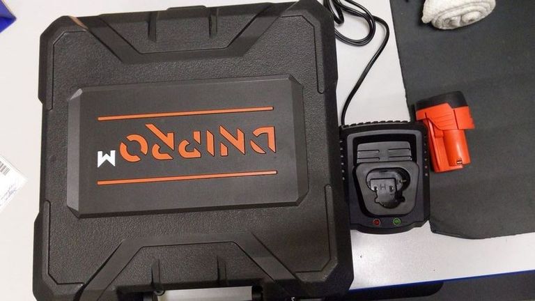 Дешево Dnipro-M cd-12qx з ломбарду