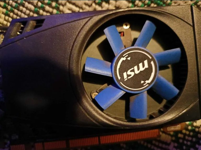 Купити MSI AMD Radeon r7 240 2gb ddr3 Б/У