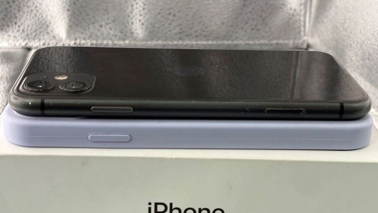 Apple iphone 11 64gb Код:01-200855671. Зображення 6