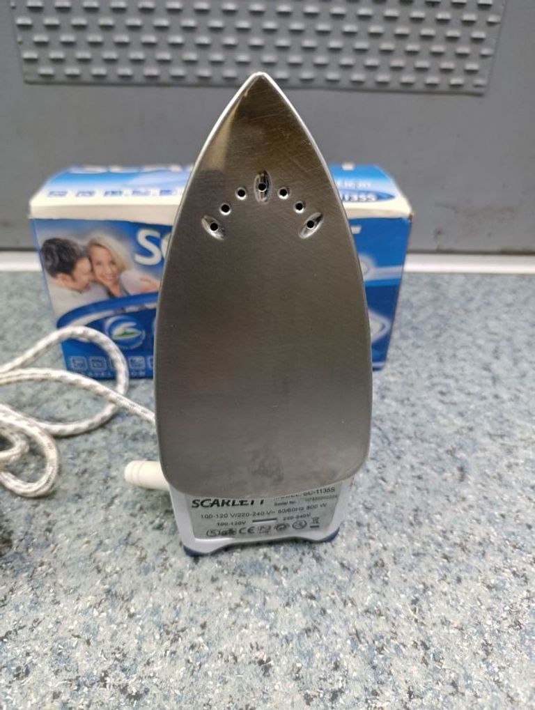 Розпродаж Scarlett SC-1135S, продавець Техноскарб