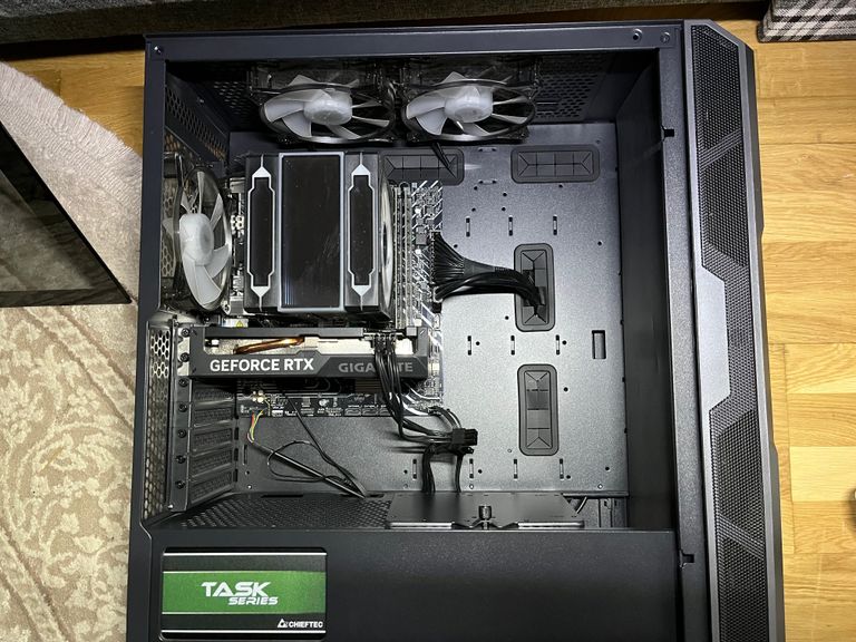 Дешево 2E Intel Core i5-14400F з ломбарду