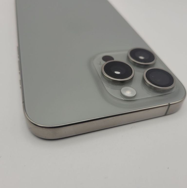 Apple iphone 15 pro max 256gb esim Код:01-200860492. Зображення 6