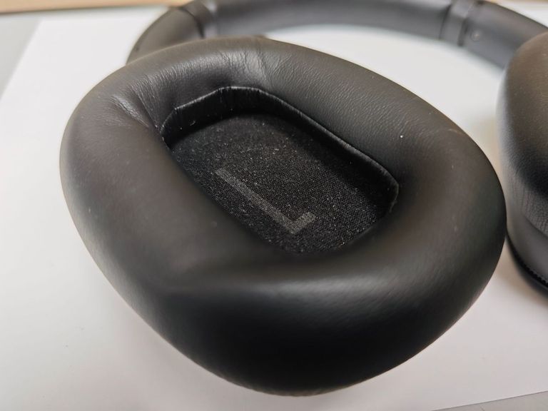 Розпродаж Baseus Bowie H1 Pro Black, продавець Техноскарб