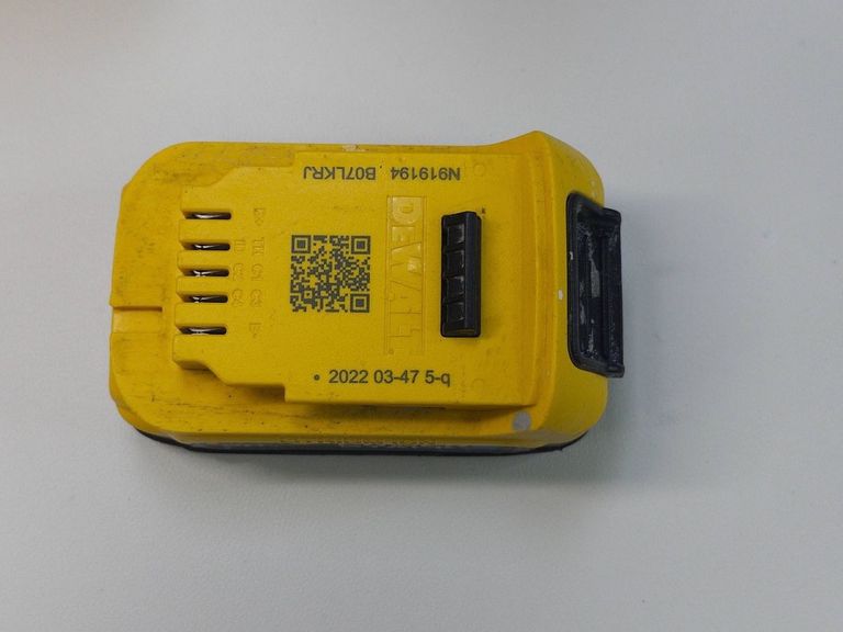 Dewalt DCE089D1G18 Код:01-200874159. Зображення 13