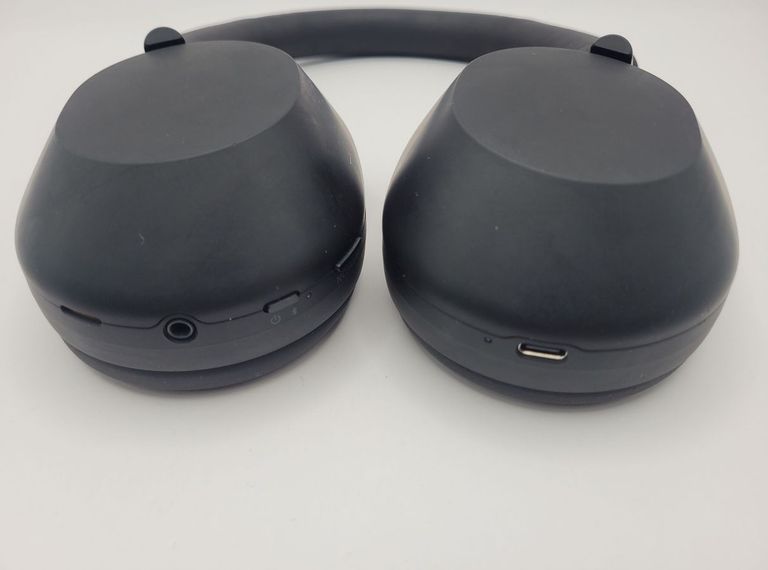 Объявление Sony wh-1000xm5 Б/У