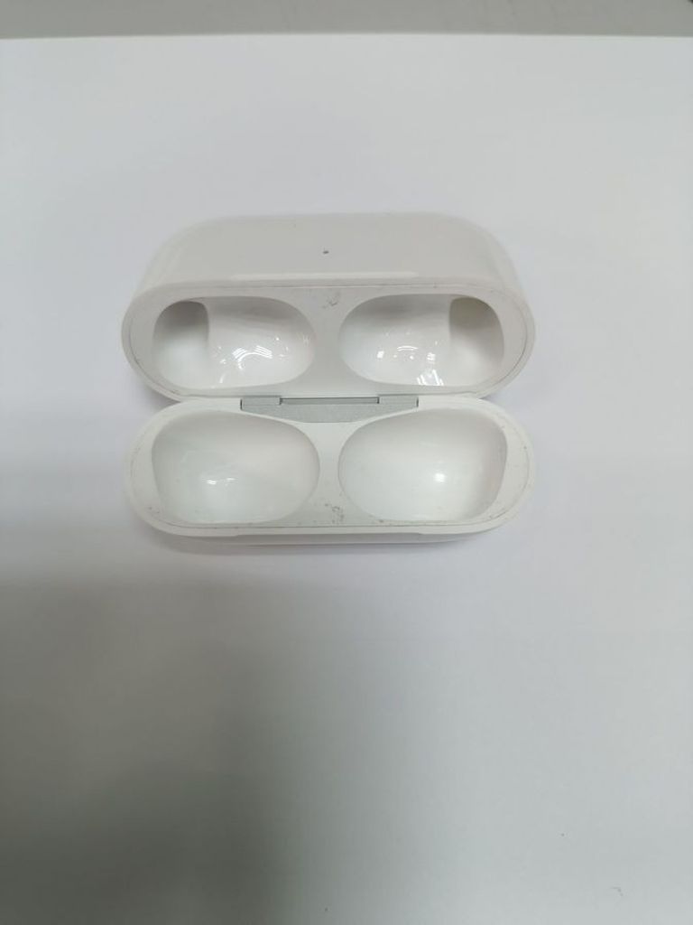 Apple airpods pro 2nd generation with magsafe charging case usb-c Код:01-200887058. Изображение 6