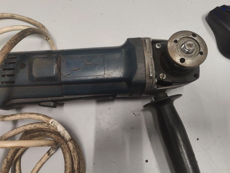 Дешево Bosch gws 14-125 ce з ломбарду