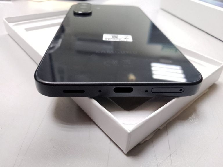 Распродажа Samsung galaxy a36 5g 8/256gb, продавец Техноскарб