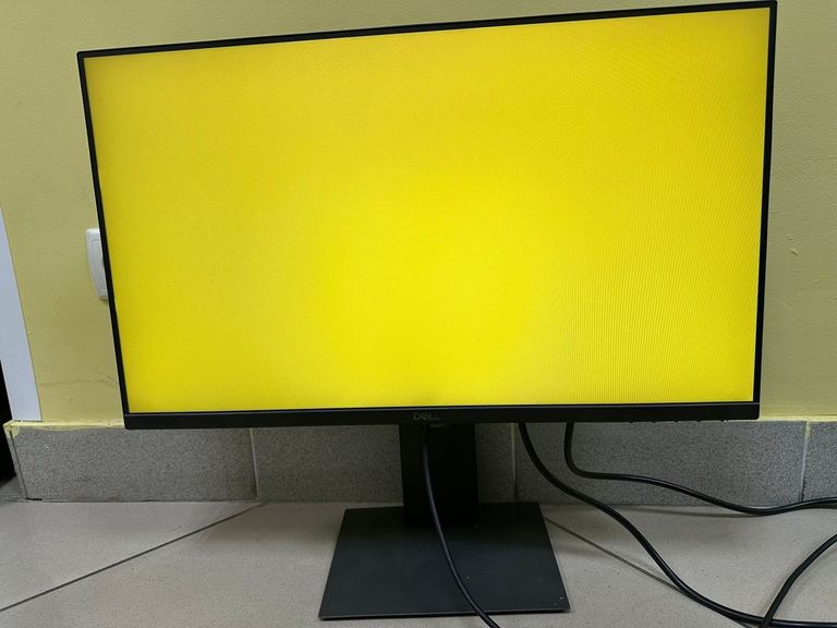 Дешево Dell p2419h з ломбарду