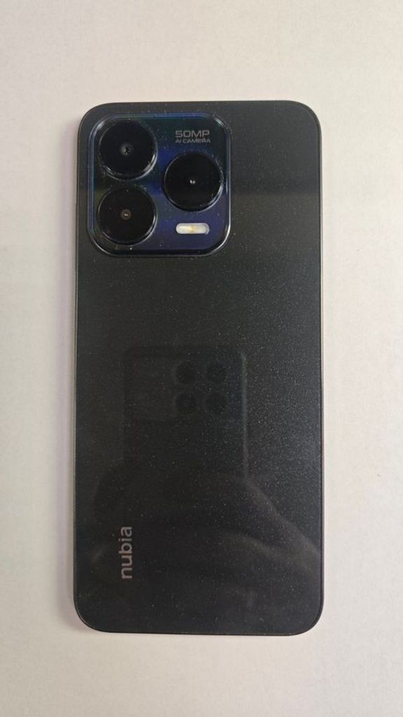 Розпродаж Zte Nubia V70 Design 8/256GB Gray, продавець Техноскарб