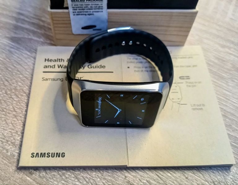 Дешиво Samsung Gear Live SM-R382 с ломбарда