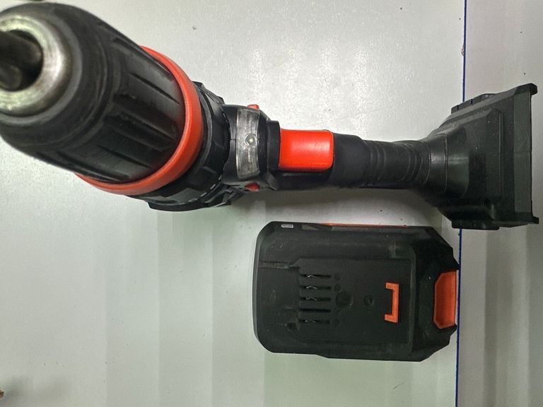 Оголошення Dnipro-M cd-218q 1акб 2ah зп Б/У