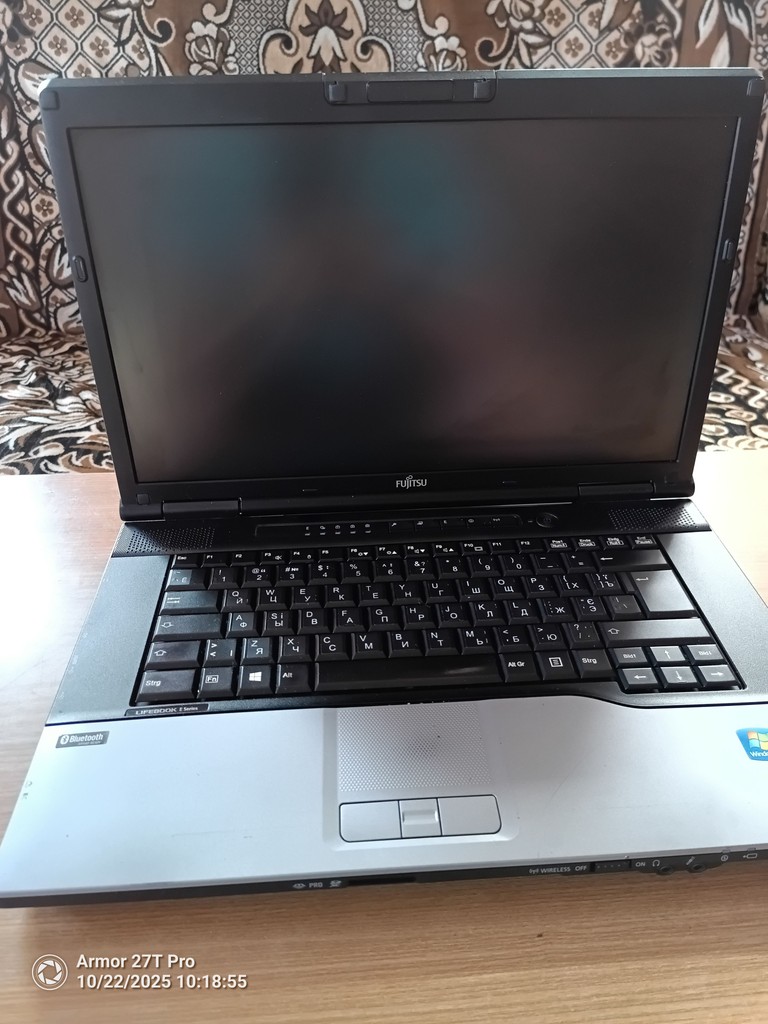 Дешево Fujitsu E752(27) з ломбарду