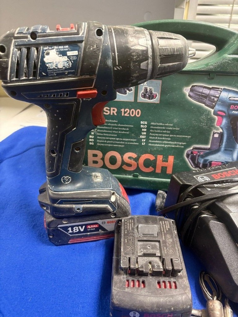 Дешиво Bosch gsr 18 v-li 1акум с ломбарда