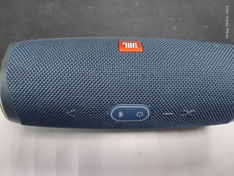 Объявление Jbl charge 4 Б/У