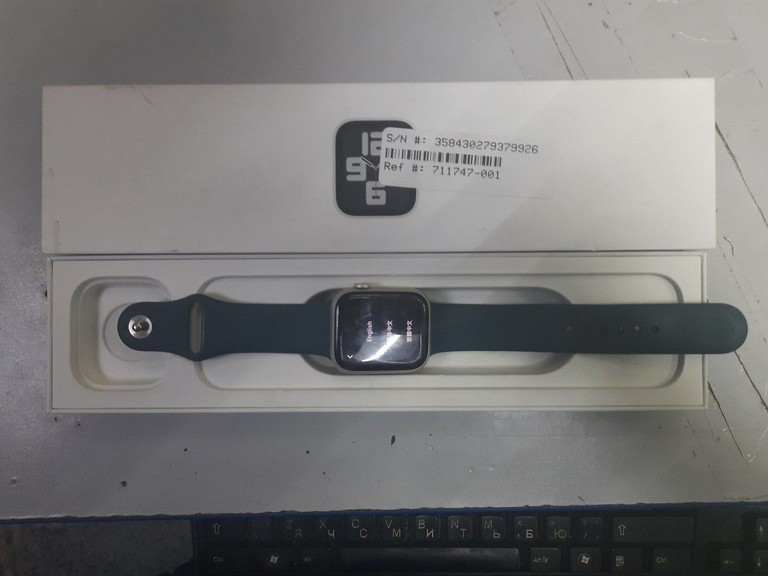 Купити Apple watch series 8 gps 45mm aluminum case Б/У
