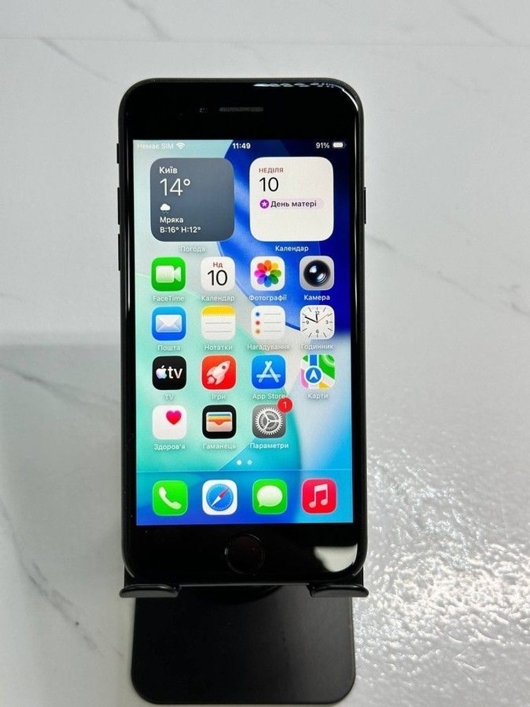 Купити Apple iPhone SE 2020 128GB Black Slim Box (MHGT3) Б/У