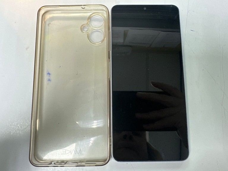 Купити Samsung galaxy a06 4/128gb Б/У