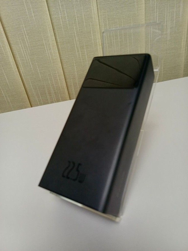 Дешево Baseus 22.5w 30000mah з ломбарду
