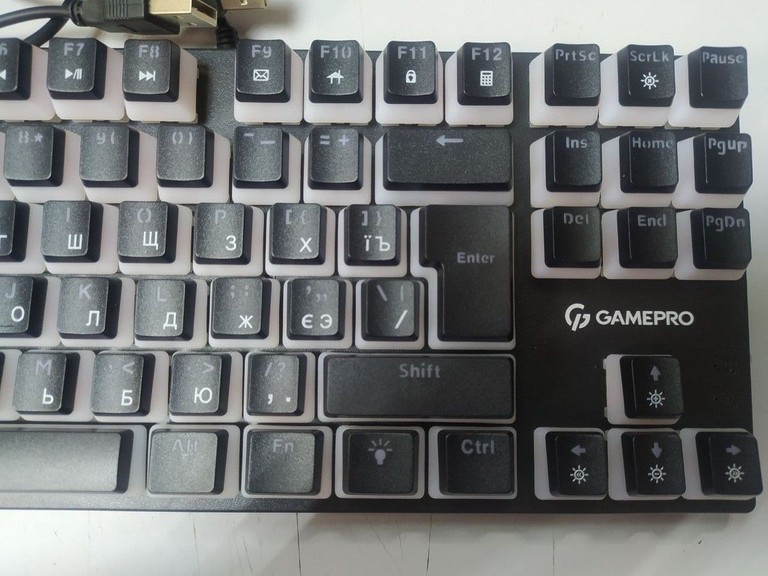 Дешево Gamepro mk80r switch з ломбарду