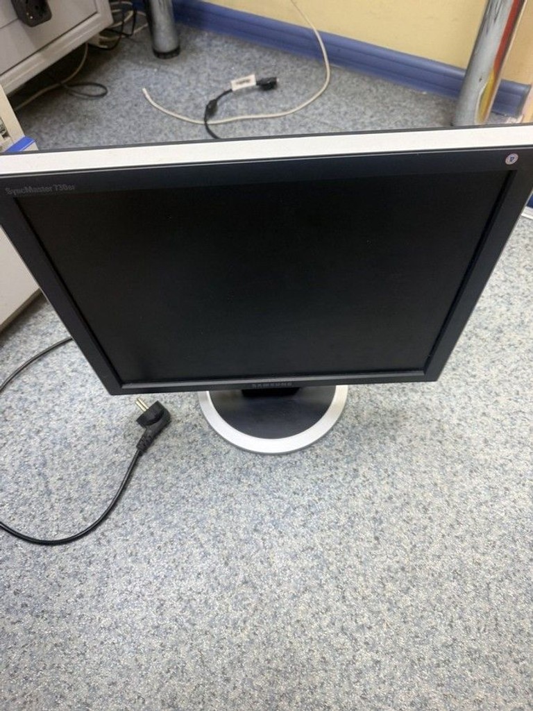 Купити Samsung 730bf Б/У