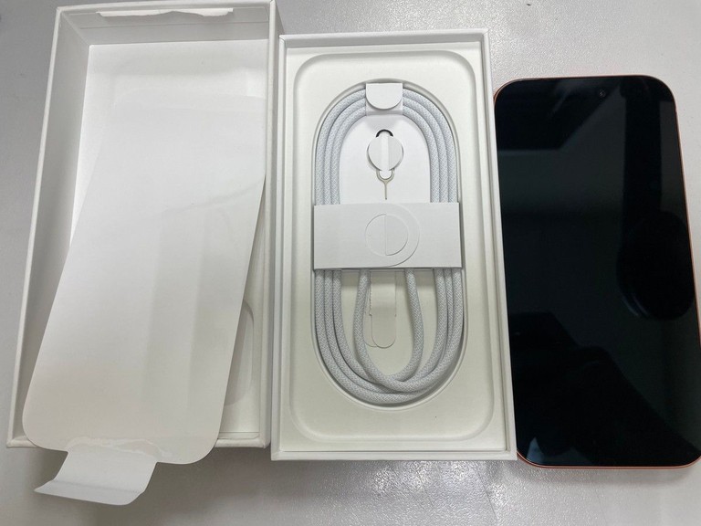 Apple iPhone 17 Pro 256GB Deep Blue (MG8J4) Код:01-200963002. Изображение 8