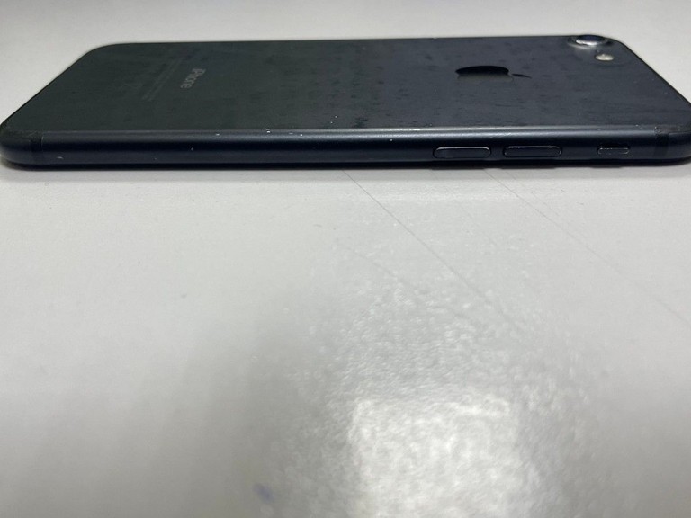Дешиво Apple iphone 7 32gb с ломбарда