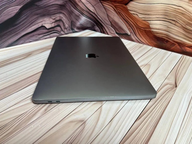 Apple macbook pro 2019 a2141 16" core i9 2,4ghz/ram16gb/ssd1tb/amd radeon pro 5500m 4gb Код:null. Зображення 10