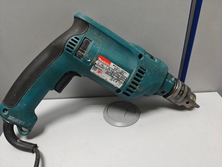 Купить Makita hp1620 Б/У