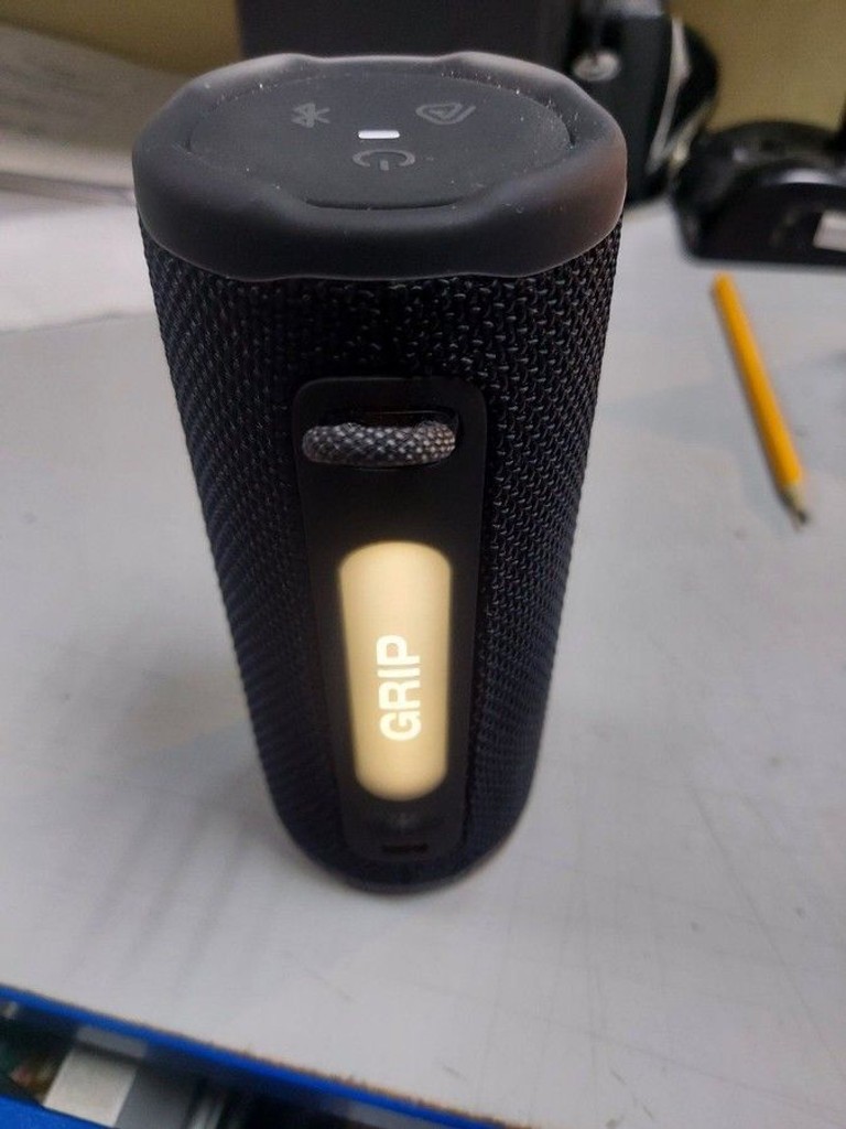 Дешиво Jbl GRIP Black (JBLGRIPBLK) с ломбарда