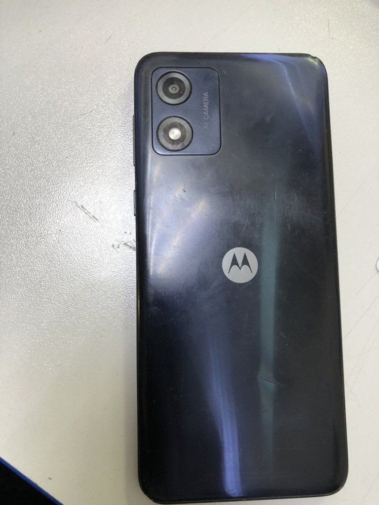 Купити Motorola moto e13 2/64gb Б/У