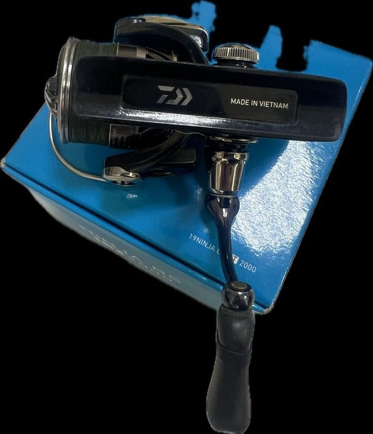 Дешиво Daiwa Ninja LT 2000 (10219-200) с ломбарда