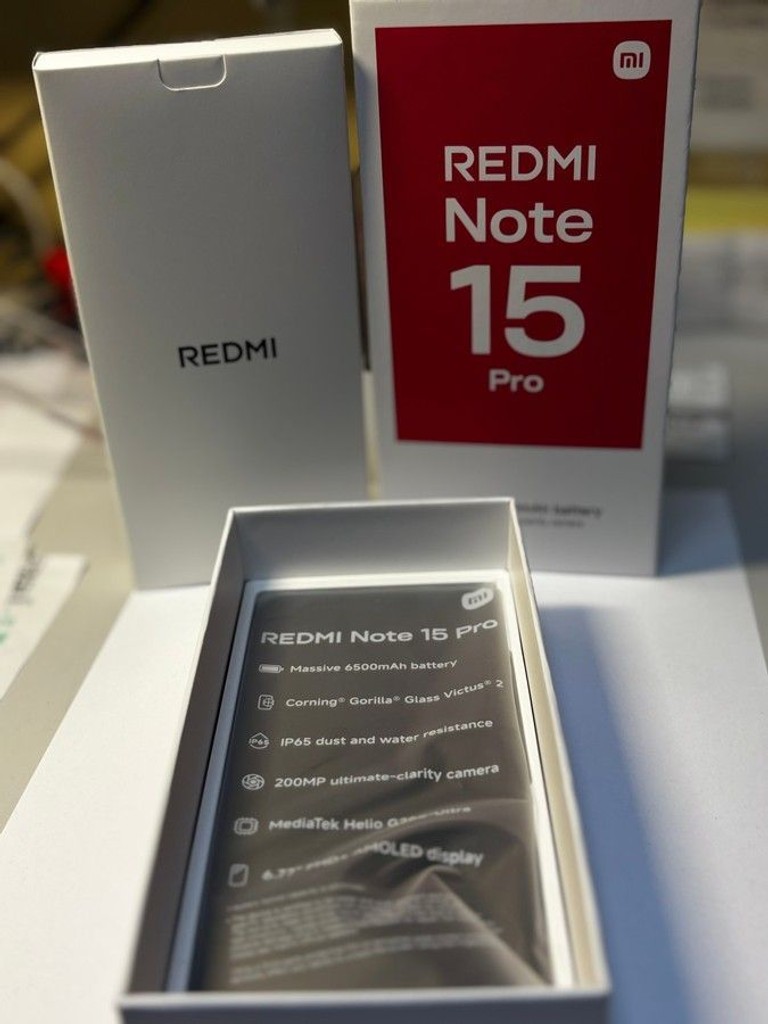 Купити Xiaomi Redmi Note 15 Pro 4G 8/256GB Glacier Blue Б/У