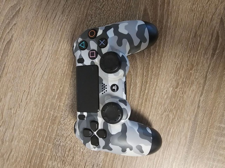 Sony PlayStation 4 (PS4) + GTA V Код:null. Зображення 4