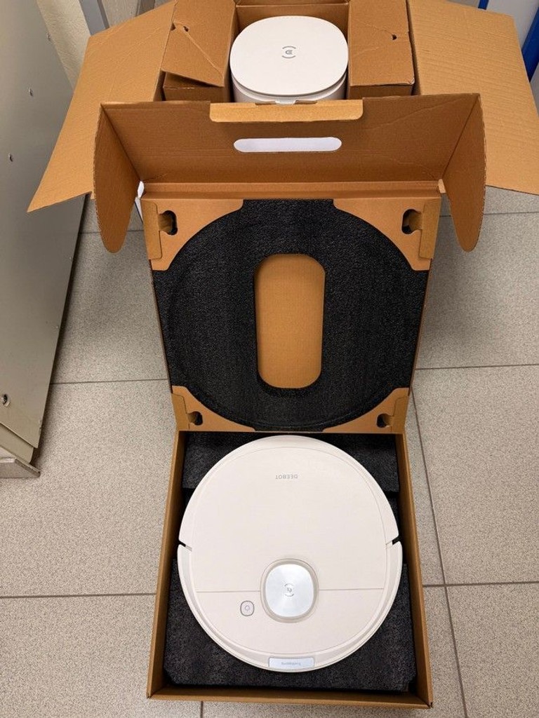 Купити Ecovacs Deebot OZMO N10 Plus Б/У