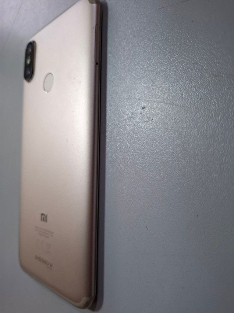 Xiaomi Mi A2 4/32GB Black Код:01-201019047. Изображение 6