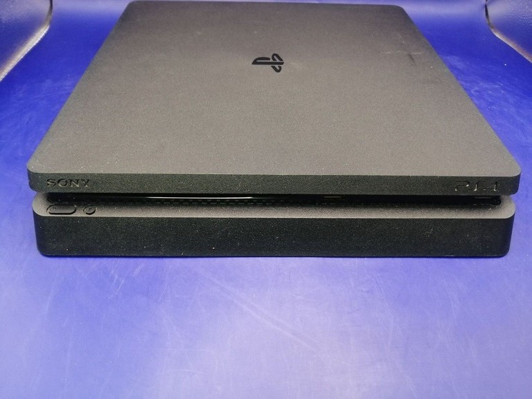 Объявление Sony playstation 4 slim 500gb Б/У