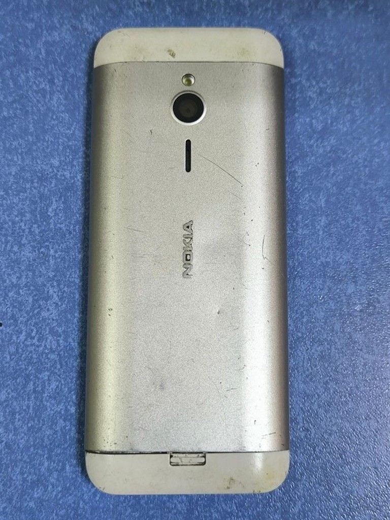 Дешево Nokia 230 dual sim з ломбарду
