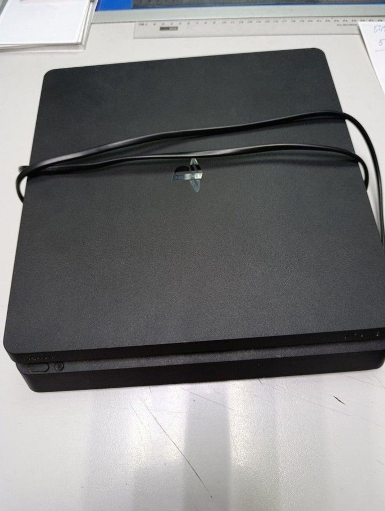 Купить Sony playstation 4 slim 500gb Б/У
