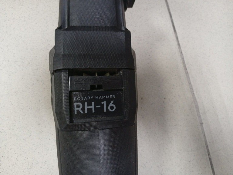 Дешево Dnipro-M rh-16 з ломбарду