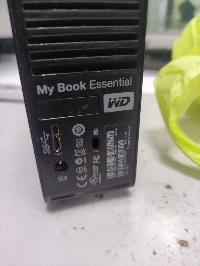 Дешево Western Digital my book essential 1tb з ломбарду