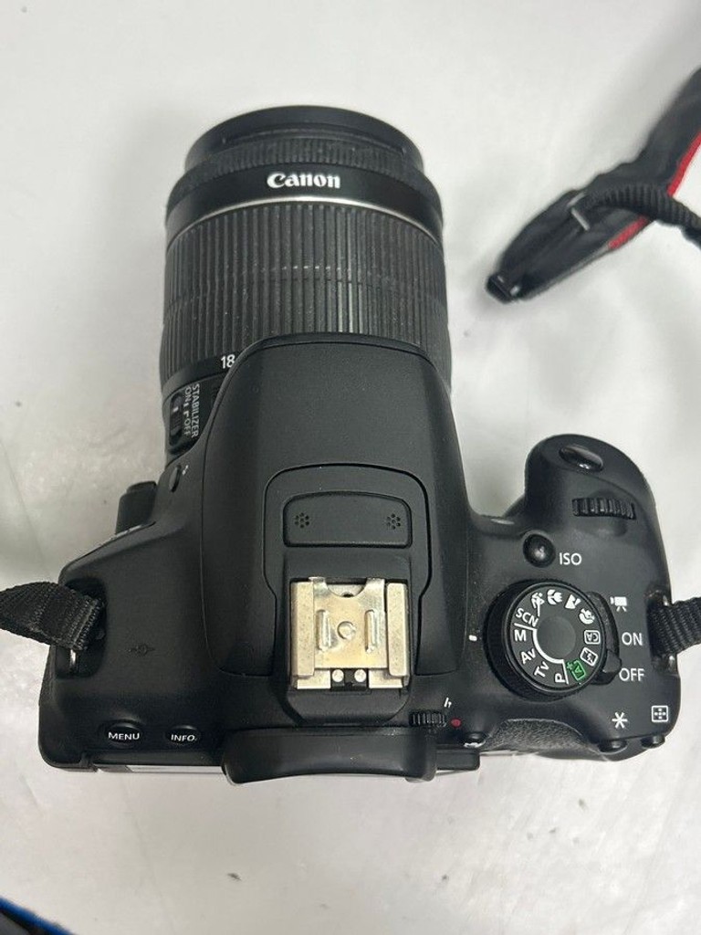 Распродажа Canon eos 700d + ef-s 18-55mm 1:3.5-5.6 is stm, продавец Техноскарб