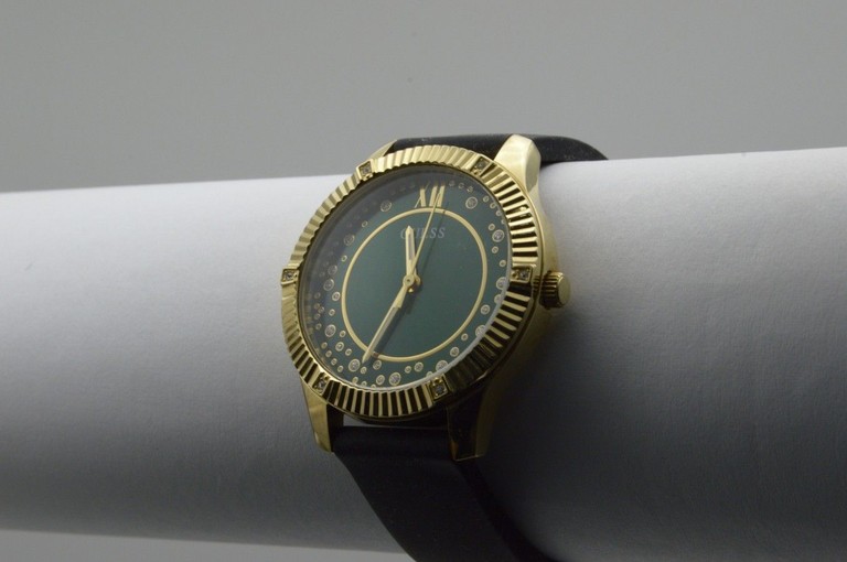 Дешиво Guess gw0766l3 с ломбарда