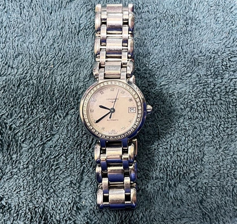 Купить Longines longines primaluna automatic l8.111.0 Б/У