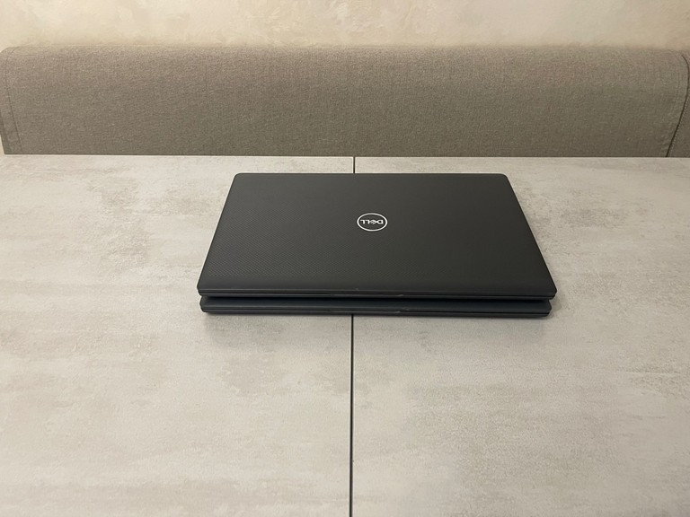 Dell Latitude 7530, 15.6" FHD IPS сенсор, i5-1245U, 16GB DDR4, 256GB NVMe SSD, Intel Iris Xe Код:null. Изображение 6
